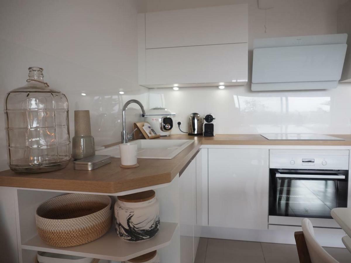 La Londe La Mer : Appartement Proche Plages & Vue Superbe Sur Les Iles D'Or ภายนอก รูปภาพ
