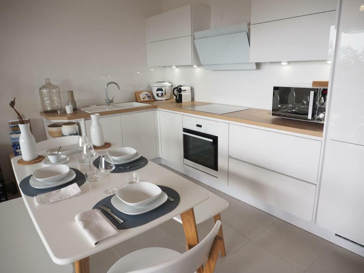 La Londe La Mer : Appartement Proche Plages & Vue Superbe Sur Les Iles D'Or ภายนอก รูปภาพ